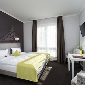 Standard Zimmer mit Kingsize-Bett
